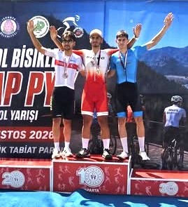 MehmetBykar's tweet photo. Isparta'da düzenlenen 8.kulüpler arası puanlı yol yarışlarının ilk günü bireysel zamana karşı yarışında Bisvo kulübünden Ege Erülkü 1. oldu
https://t.co/cQqAJk4x66
#bikenews,#bisikletr, #bisiklet,#procycling,#cycling #ucı https://t.co/zHOBU3kheh