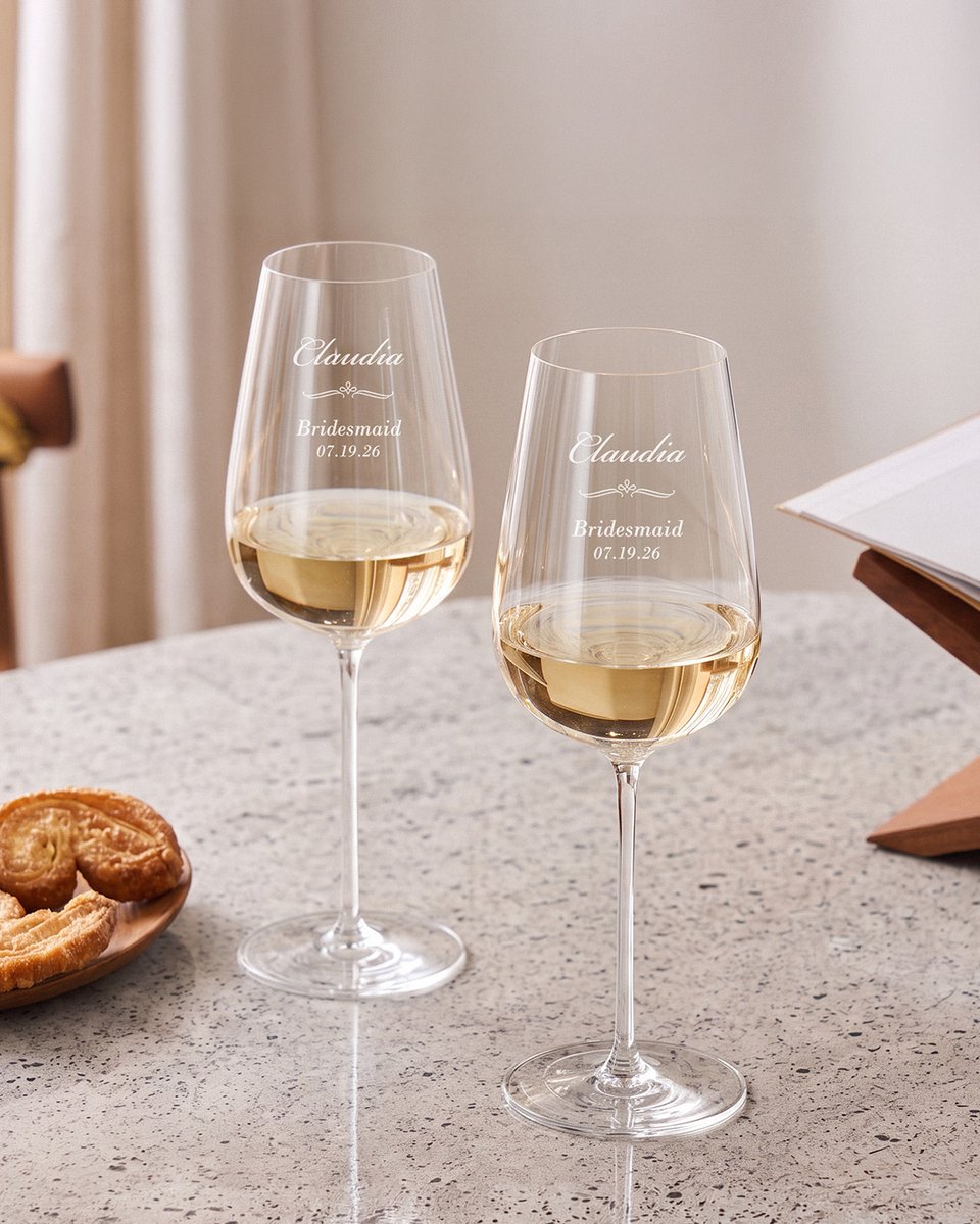 crystalplus's tweet photo. Take a chance on the sleek Orrefors Frantzen White Wine Pair, 15oz (SKU 220542) emphasizing the rich flavors of your favorite pours to its fullest extent.

Save 10% off Orrefors collections with code ORREFORS0826, ends 8/31. Exclusions apply. 
https://t.co/FSatDb8rA6

#Orrefors https://t.co/ffy77ffZaJ