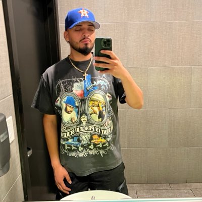 deuceswraf's tweet photo. https://t.co/7BDGwAJm8r