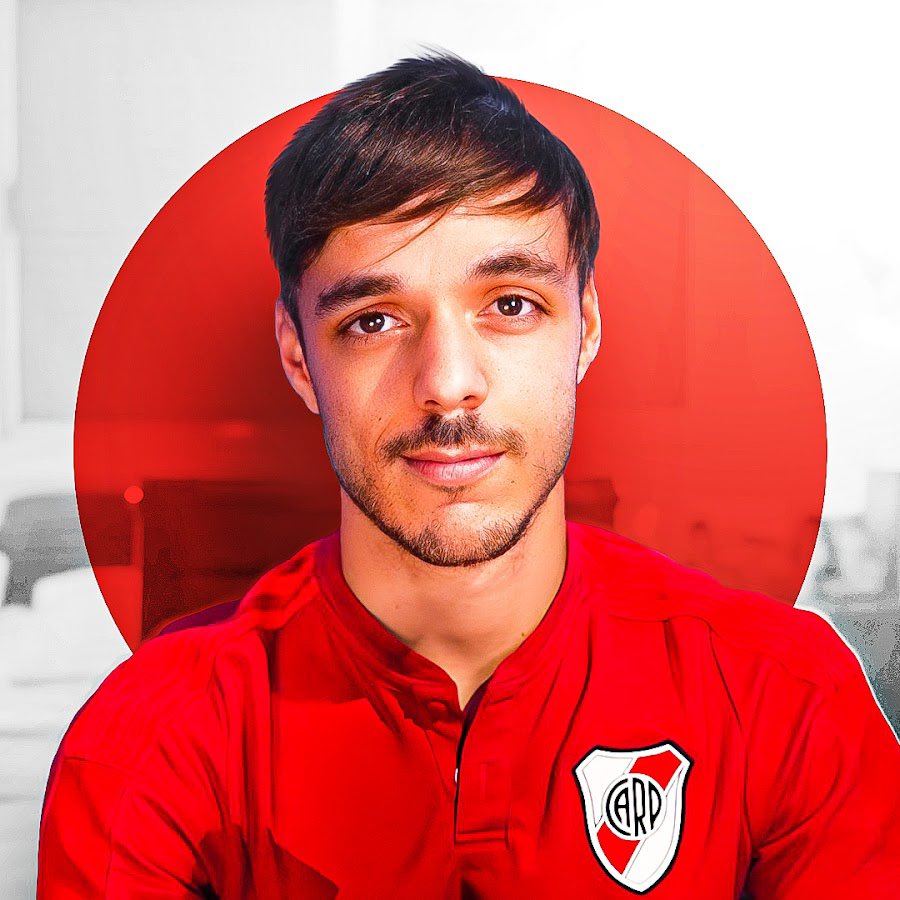 stefanoorp's tweet photo. este es el cuerpo técnico que necesita river 
Facundo Iriondo de director técnico y de ayudantes Benito y Santiago, alias la baya. No hay discusión https://t.co/1WqwmWQb9k