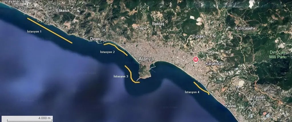 ozturk_mustafa's tweet photo. Mikroplastik Kirliliğinin Kaynakları

Seyhan Nehri ve bağlantılı kanallar aracılığıyla taşınan kaçak deşarjların boyutuna ilişkin yalnızca tek bir kanaldan saatte yaklaşık 1,5 ila 2 milyar adet mikroplastik Akdeniz'e taşınmaktadır. 

Bölgede yaklaşık 20 benzer kanal bulunmaktadır. Bu da yalnızca 1 metreküp suda saatte yaklaşık 20-25 milyar mikroplastiğin Akdeniz'e ulaşması anlamına gelmektedir. 

Mikroplastiklerin önemli bölümünün Adana bölgesindeki plastik atık geri dönüşüm tesislerinde ileri kademe arıtılmadan ve mikroplastikler giderilmeden deşarj edilen atıksulardan kaynaklanmaktadır. 

Bu yıl kış ve ilkbaharda yaşanan yoğun yağışlar, hem çevresel önlemler alınmadan açıkta depolanan ithal plastikler hemde tesisten oluşan mikroplastik içeren atıksuların kaçak deşarjları ve yasa dışı dökülen plastik atıkları Akdenize taşıdı. Akıntılar sayesinde bu kirlilik artık yalnızca Adana ve Mersin sahillerinde değil, Alanya, Kemer ve Fethiye kıyılarında da görülmeye başlandı.

Mersin ve Adana bölgesindeki plastik atık geri dönüşüm tesislerinin çok sıkı denetlenmesi ve denizlere hiçbir şekilde mikroplastik ulaşmayacak şekilde faaliyet göstermeleri gerekmektedir. 

(Not: Buda tesislerin işletme maliyetini ciddi şekilde artırır).  
https://t.co/7nt3AC7zXV