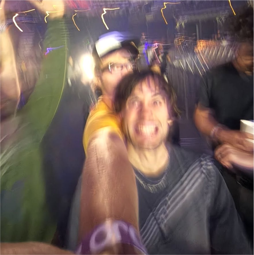 joekeefy's tweet photo. fan photos from tame impala last night ❤️ https://t.co/XRqJAvFuyx