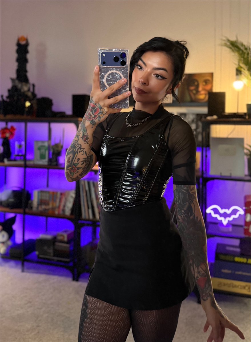 aileensenpai's tweet photo. live on Twitch :)

https://t.co/Wh3BNs19we https://t.co/yhQfIw5WQ0