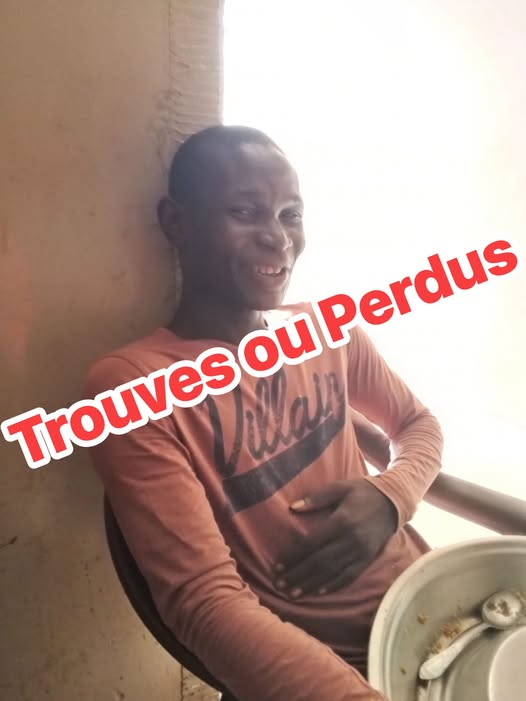 Assane_Fall_Off's tweet photo. 🚨TOP060826/013
Bonsoir aidez nous à trouver ses proches il s'appelle Moussa il est de la Gambie il est à Thiès près de chez moi celà fait presque 3 ans  qu'il est ici vous pouvez nous joindre au 762019324 merci beaucoup https://t.co/eGagHq34Qq