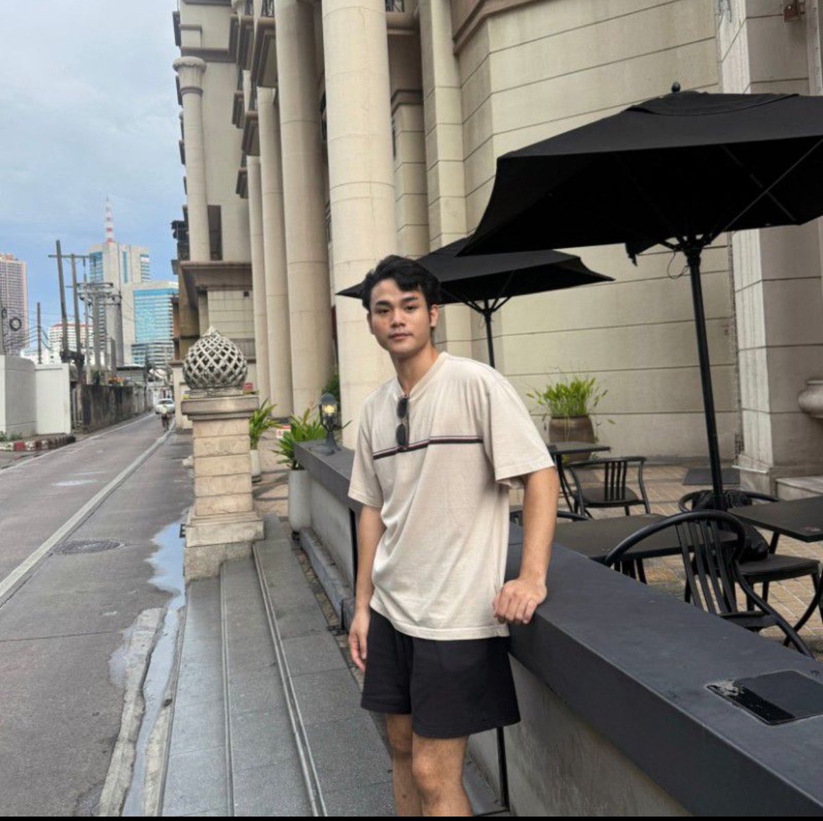 LUMAMassagqnir's tweet photo. Therapist :Tiger
Add line : https://t.co/3H2h7uJ9CN
Whatsapp : https://t.co/eYMjzklUPb
#bangkokmaletherapist #หมอนวดชาย #曼谷男技师 #massage https://t.co/mllv6Es6dm