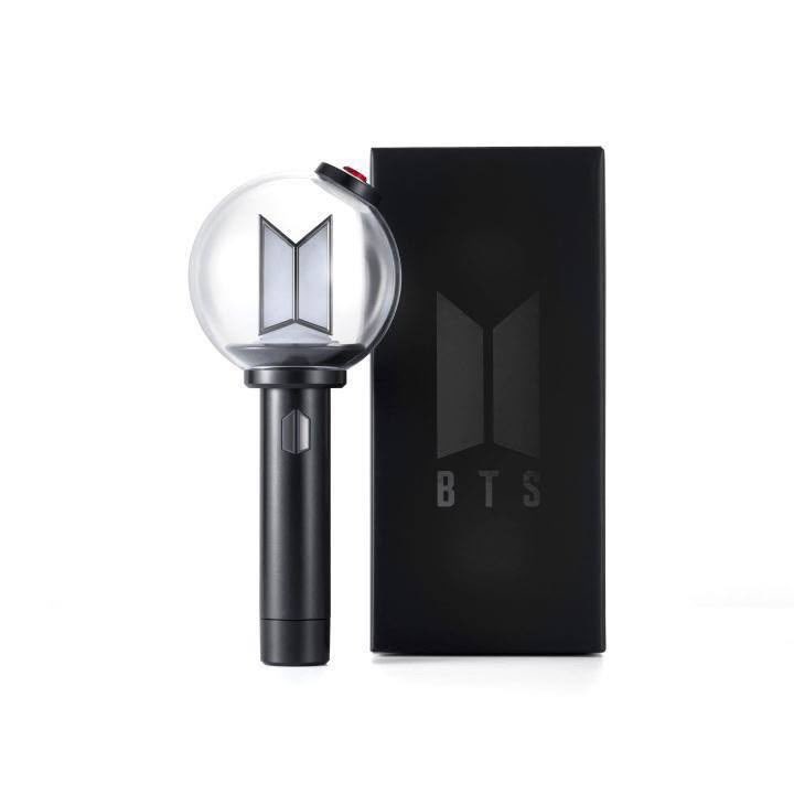 jikoocollect's tweet photo. PENÚLTIMO DIA PARA GARANTIR SUA ARMYBOMB PRO SHOW!!!

[CEG | VENDA DIRETA] ARMYBOMB V4 - ENVIO PELO JP

- R$325,00 + frete internacional + taxa alfandegária (valores estimados estão no formulário de compra)
- ⁠Envio direto e por CEG disponíveis 
- ⁠Pagamento imediato
- ⁠Últimas vagas restantes!
- ⁠Produto oficial e lacrado.

Peça pelo link abaixo ⬇️ 
https://t.co/WogLjneYP5