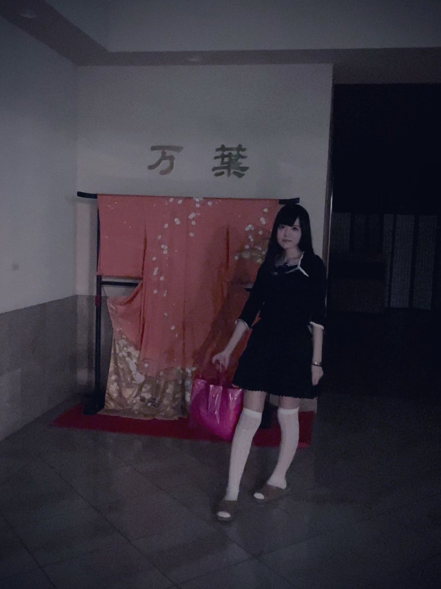lazy_Lady__'s tweet photo. なんかずっと暗いとこ♩😷🌃🈁
#illnesscore🤒
#Dreamcore🐑 https://t.co/IzUWnlAI7l