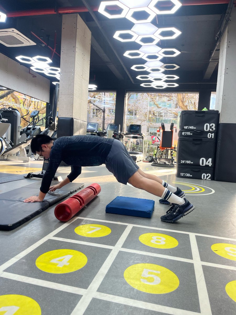 smithokoro1's tweet photo. Push past every limit that says "can’t" — today’s the day you outwork the doubt and unlock what felt impossible. https://t.co/8b47v7eW13
