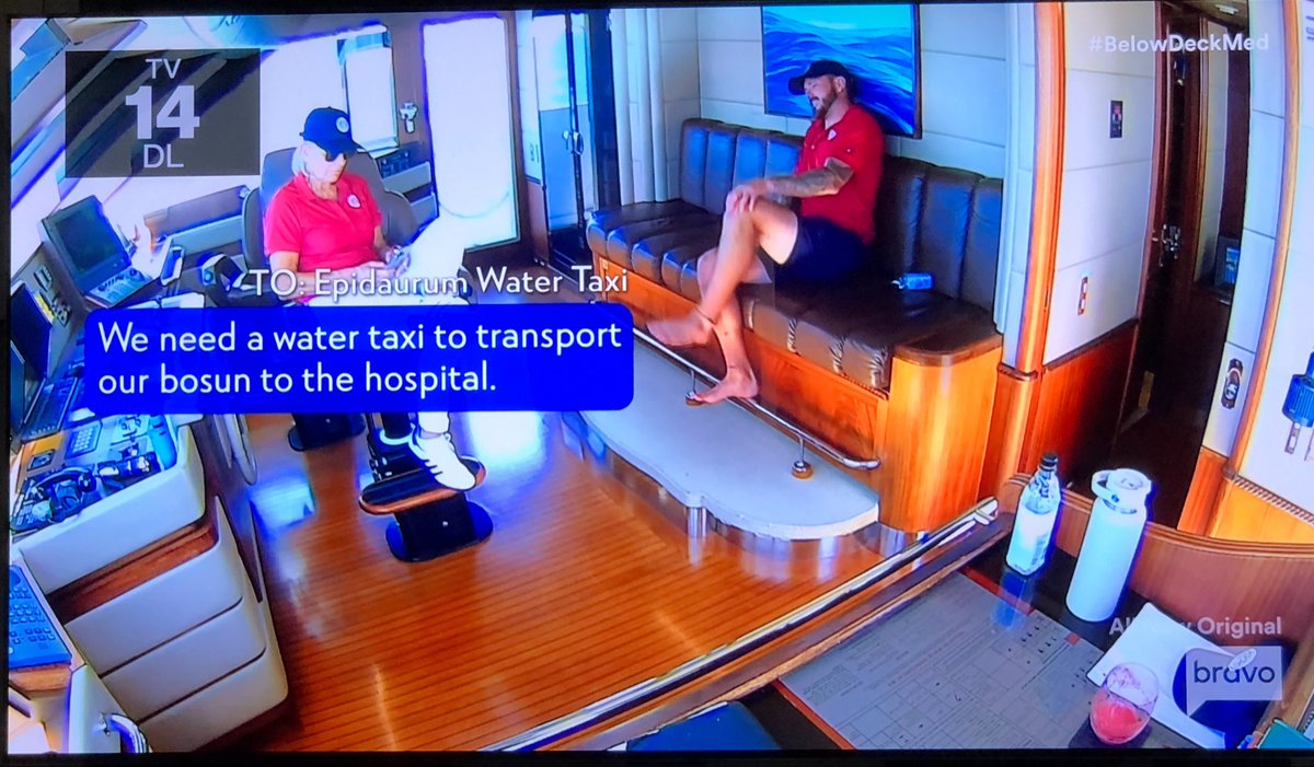 steviecoolest's tweet photo. “I got two deckhaaaaands… and thaaat’s iiiiit…”
@andy @bravowwhl #BelowDeckMed #WWHL #belowdeckmediterranean https://t.co/iS8JlKOvP8