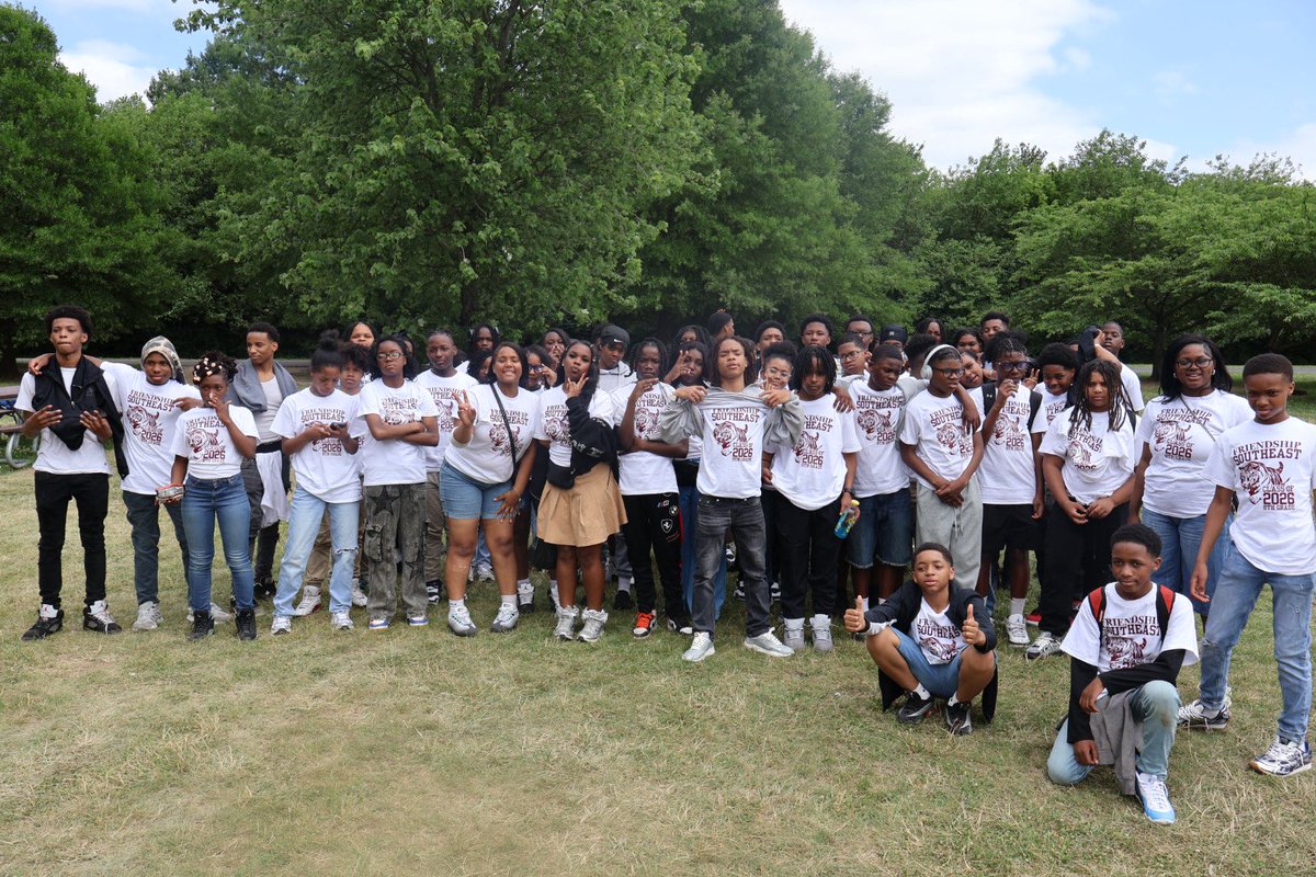 iamcalebf's tweet photo. SE Class of 2026 is preparing for the first year of HS.  🐅 

@FriendshipPCS #FPCSSE
#FriendshipsJourneyto30
#OneFriendship #AspireMore https://t.co/fWuNLkYvw5