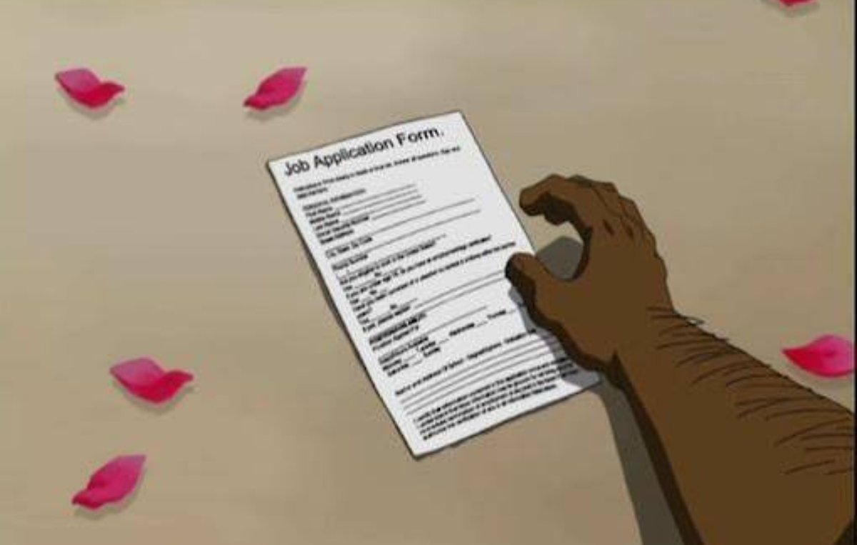 AxeOfNelo's tweet photo. @RyanO_ChosenCoy The thing that strikes fear into a Ukrainian migration service worker - a citizenship application https://t.co/BHi2NJJMwq
