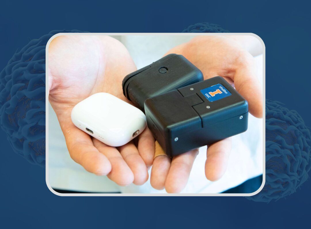 CancerCenterIL's tweet photo. #ILLINOIS researchers have developed  a handheld device that could help shape the future of cancer detection. The VPodDuo can accurately detect genetic markers indicating the possible presence of cancer cells.

🔗 https://t.co/U4VMEOCIxQ https://t.co/KDulD2XDMU