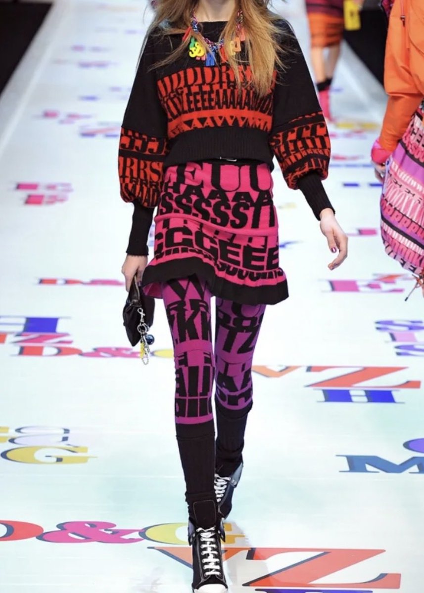 inspiredbrunway's tweet photo. D&amp;G Fall/Winter 2011 https://t.co/lMFdu3CyXf