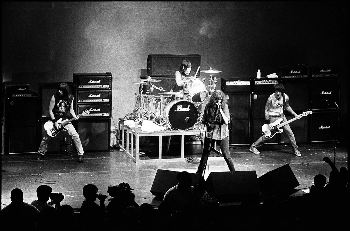 johnnyramone's tweet photo. 30 years ago today,  August 6, 1996, @RamonesOfficial played their final ever show at the Hollywood Palace in Los Angeles. What’s your favorite memory of the Ramones?

#Ramones
#JohnnyRamone
#JohnnyRamoneArmy https://t.co/2DvtJUCiuM
