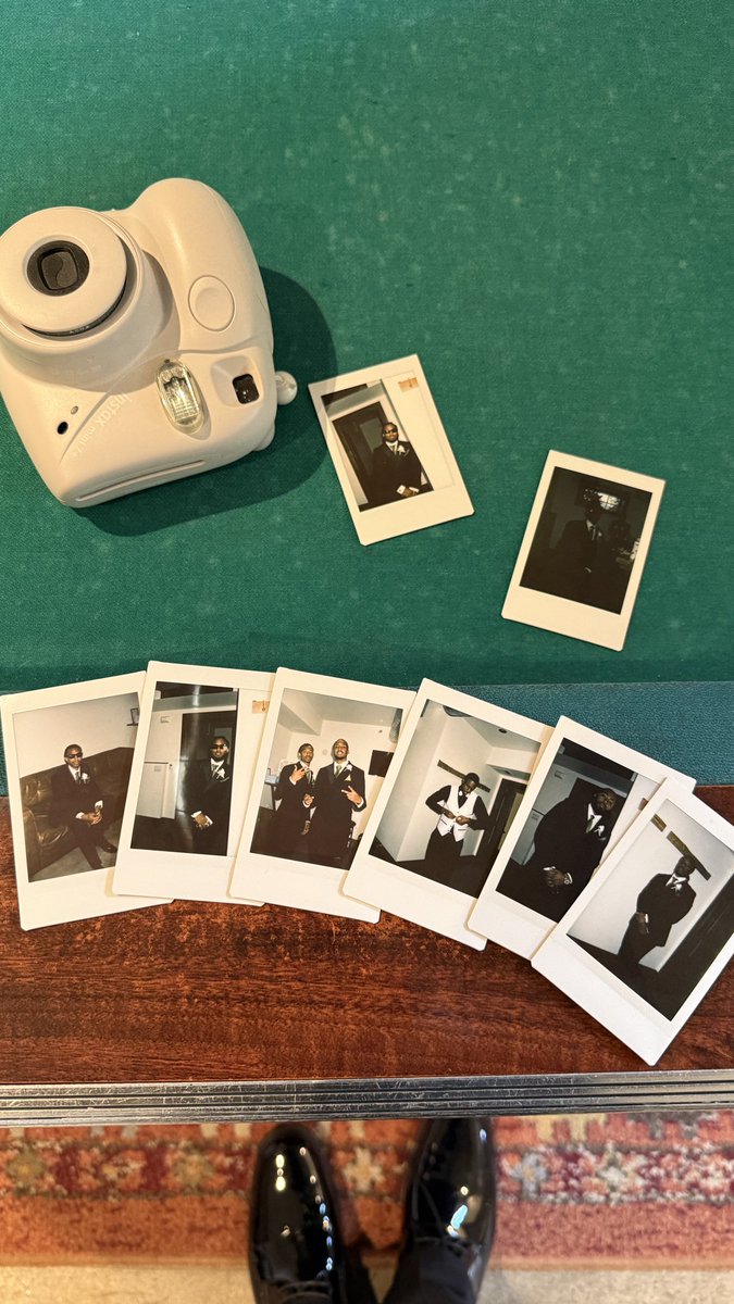 liquan45's tweet photo. Was a great time celebrating love with my niggas 🖤 https://t.co/nTdSF9ymsj