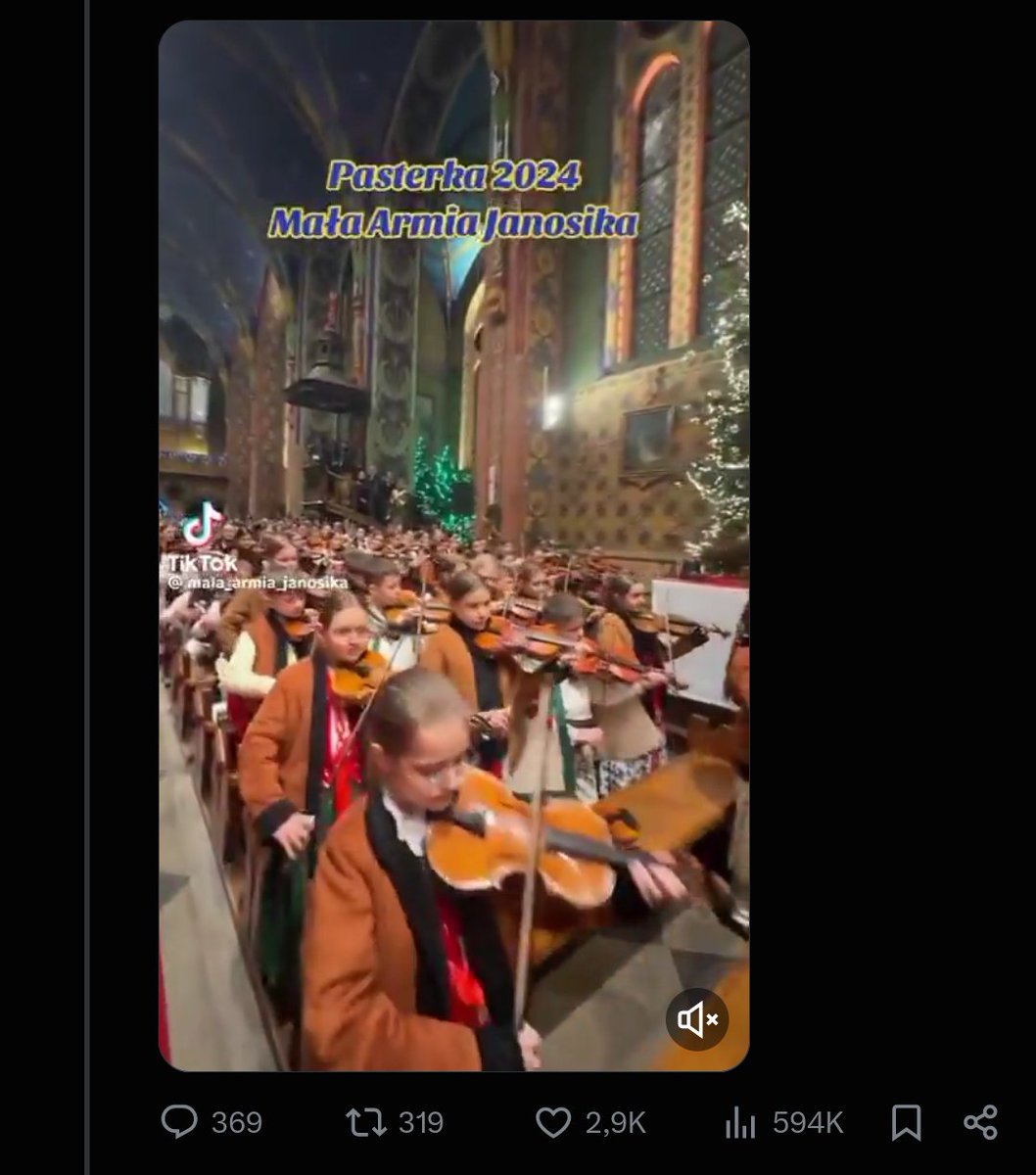 JanZelig's tweet photo. Nie, obecnie polska kultura wcale nie jest bezwartościowa na tle ludów cywilizowanych.

Tymczasem polska kultura obecnie: https://t.co/ykfncpovAF