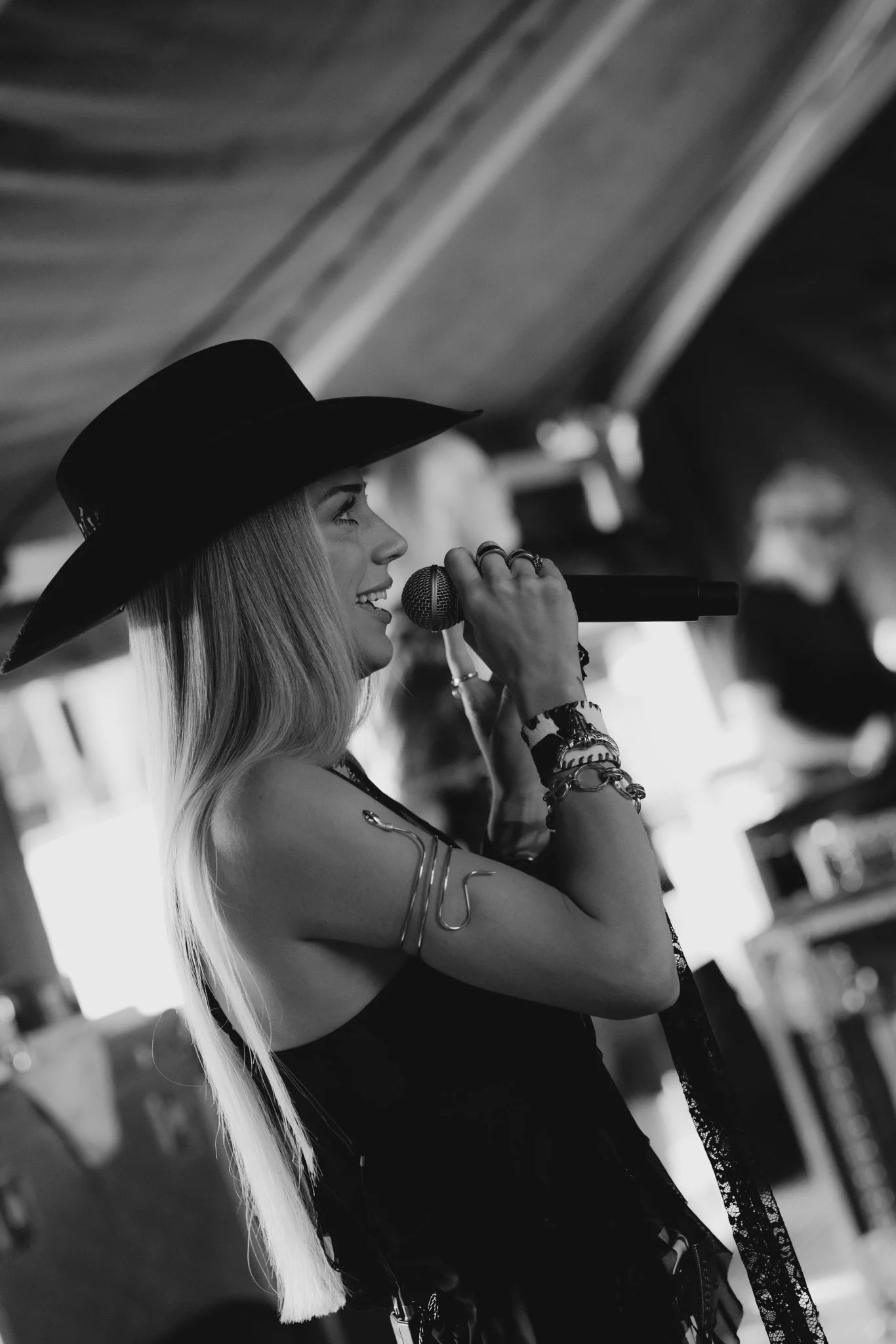 Alli Walker (@alliwalker) / X