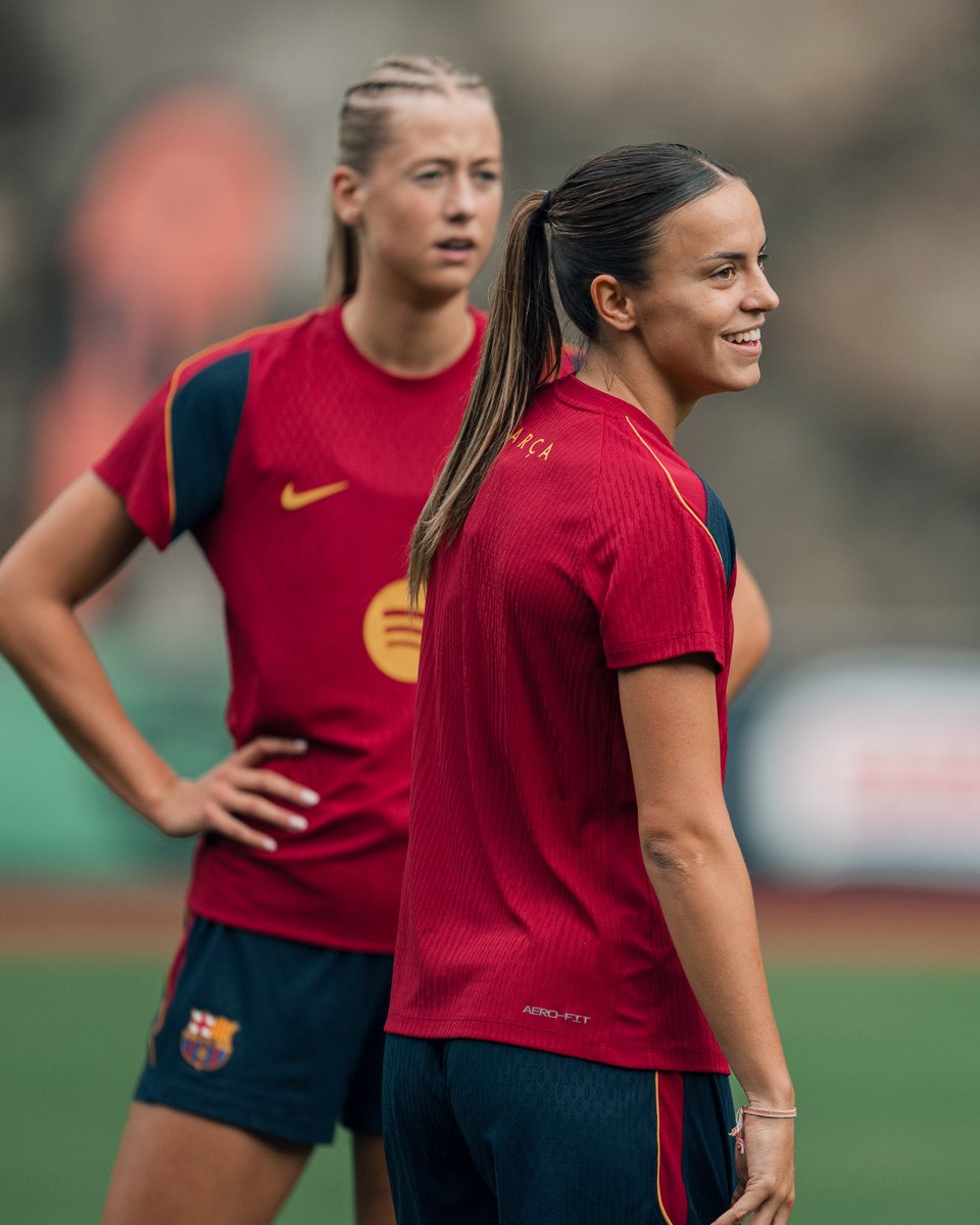 FCBfemeni's tweet photo. Quan gaudeixes del que fas, es nota 😃 https://t.co/IJXWdq4nHO