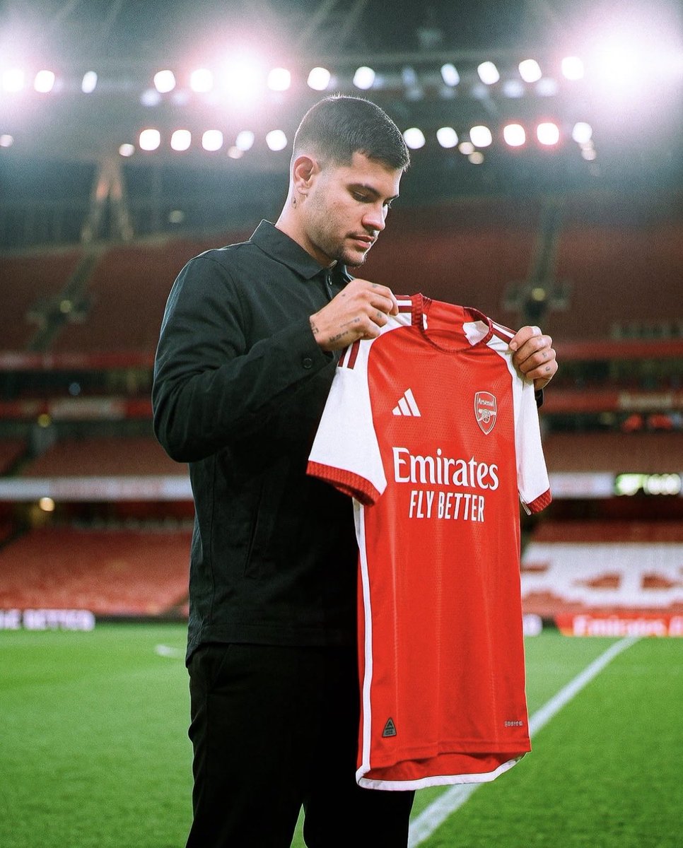 ArsenalN7's tweet photo. 🚨 Arsenal will announce the signing of Bruno Guimarães tomorrow ✍️🇧🇷 https://t.co/MOSdzSfbYy