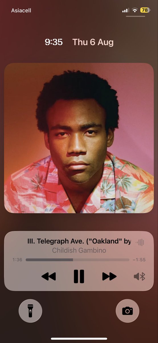 strwbrmel's tweet photo. lowkey his best song(and album) https://t.co/7gcVmUACph