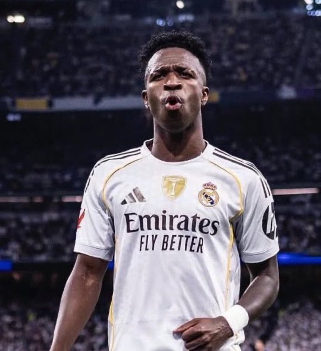 1SMi_'s tweet photo. فينيسيوس يجدد عقده حتى 2032 مع ريال مدريد

فينيسيوس يجدد عقده حتى 2032 مع ريال مدريد

فينيسيوس يجدد عقده حتى 2032 مع ريال مدريد

😱😱😱😱😱😱😱😱😱🤍🤍🤍🤍🤍🤍 https://t.co/1SLCdW3Pdl
