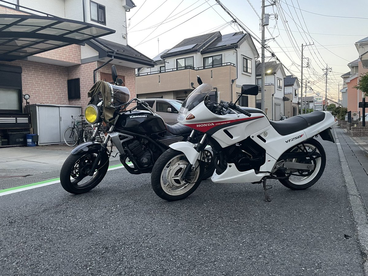 Louis_Rx7's tweet photo. 暑すぎて死ぬかと思った https://t.co/5T9RZKDuRP