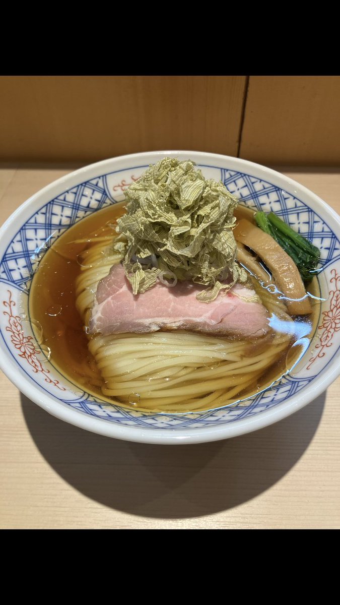 chuukasobazusa's tweet photo. おはようございます☀️
暑さ、復活！冷やし日和🐟
…ワッケイン、息してるのかな😌
本日通常通り営業です！
冷やしそば、しっかりキンキンに冷えてますので、是非〜
冷やし専用和え玉、梅好きの方は是非！
御来店お待ちしております🙇
#中華そば須紗　#今日の色々 https://t.co/r3rLnNPCs2