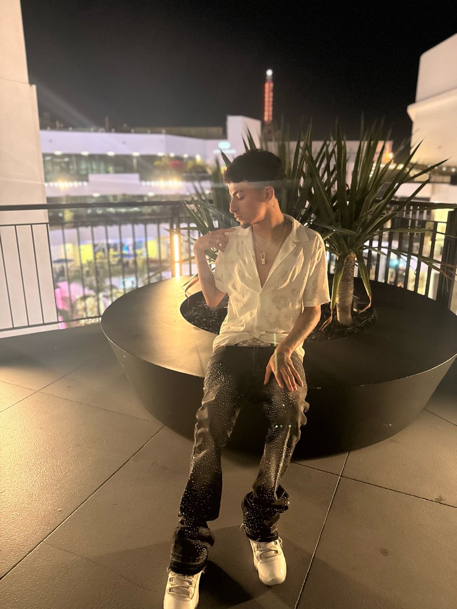 408Aiden's tweet photo. https://t.co/a1XpaMfRBb