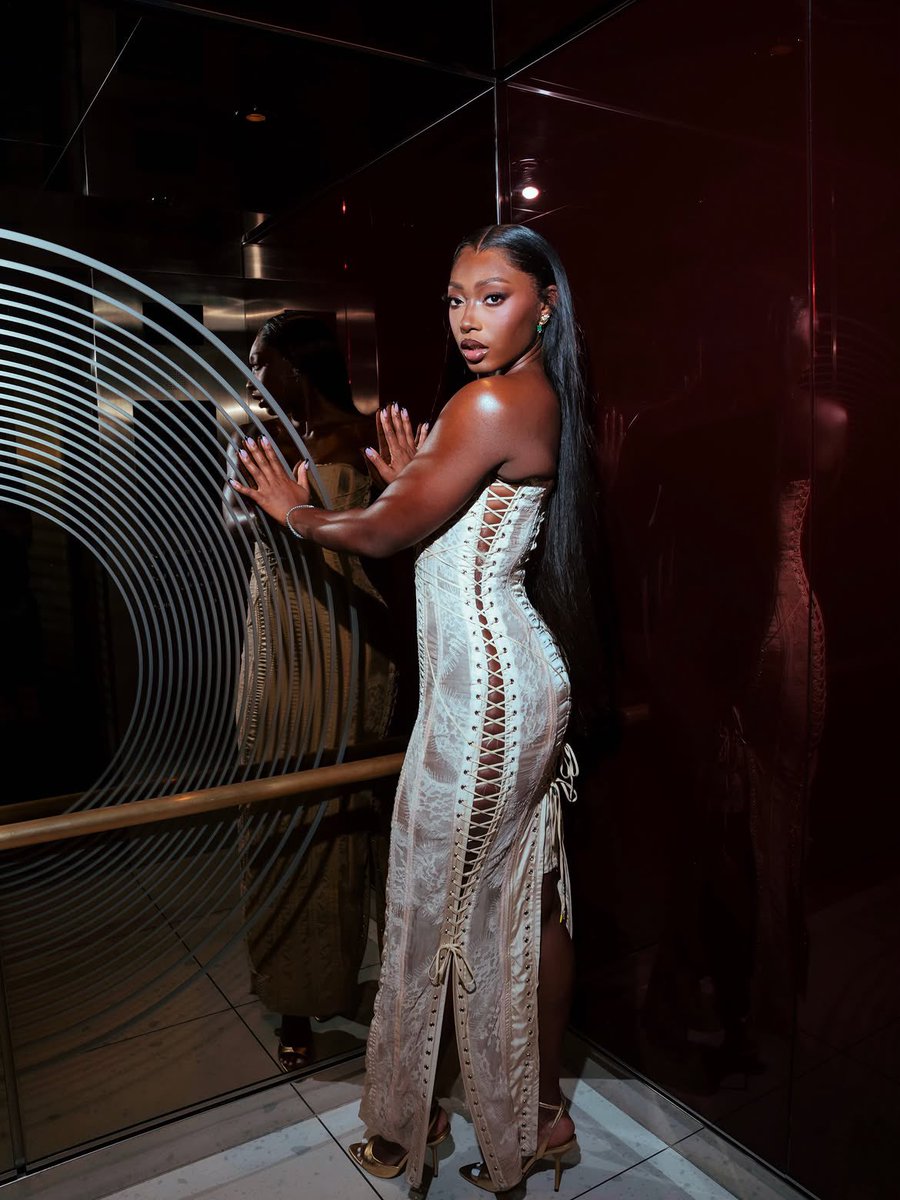 Levoremag's tweet photo. Love Island’s Aniya shares a fresh set of photos on Instagram.

#Aniya #LoveIsland #Instagram https://t.co/KsO95eEjRk