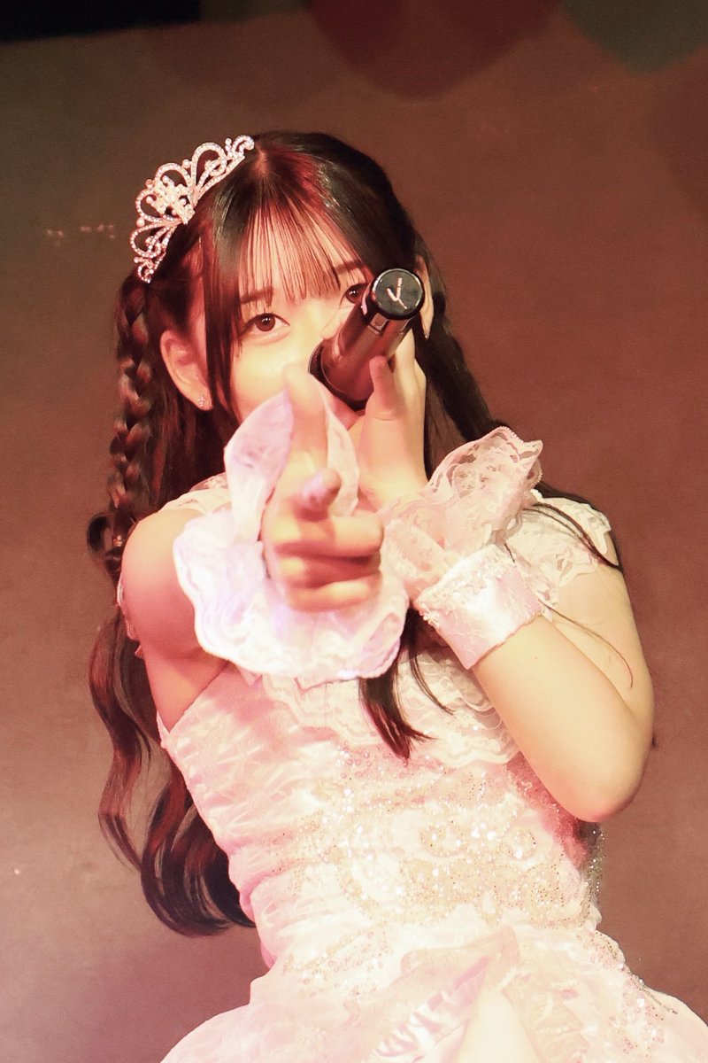 E_31773's tweet photo. 26.08.02
DIANNAプロジェクト 東京定期公演vol.4

「可愛さ」と「美しさ」と「カッコ良さ」を兼ね備えている可児ちゃん様🦀
#idy #可児愛梨 https://t.co/dqLHVqKMy8