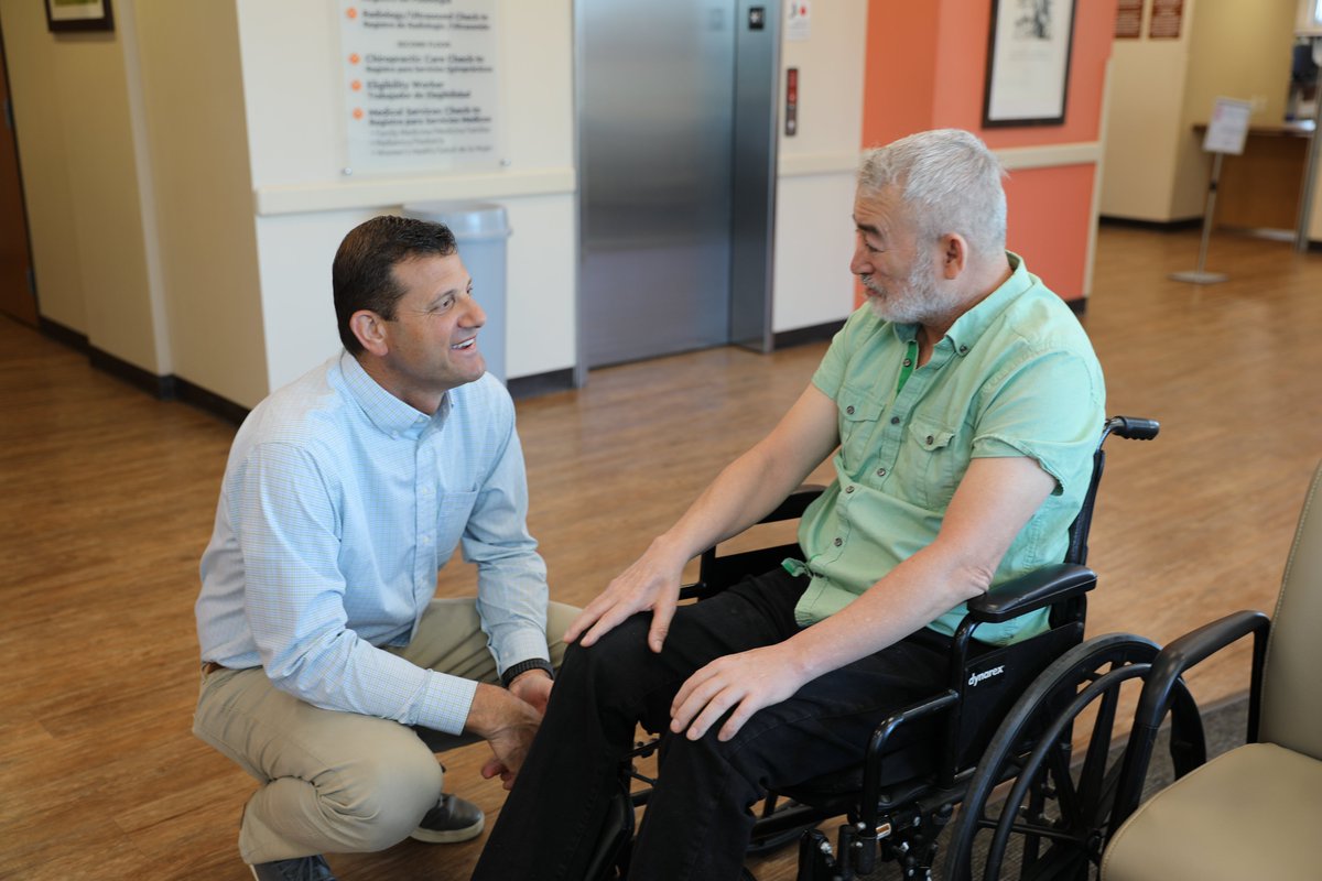 RepDavidValadao's tweet photo. During National Community Health Center Week, I visited @FHCN's food pantry to see firsthand how community health centers (CHCs) go beyond just providing medical care to their patients. 

Their pantry, operated in partnership with Kings Community Action Organization, helps connect families with healthy food options and the resources needed to prepare nutritious meals. 

CHCs play a critical role in serving rural communities, and I look forward to continuing to partner with them to ensure they have the resources needed to provide high-quality care for Central Valley families.