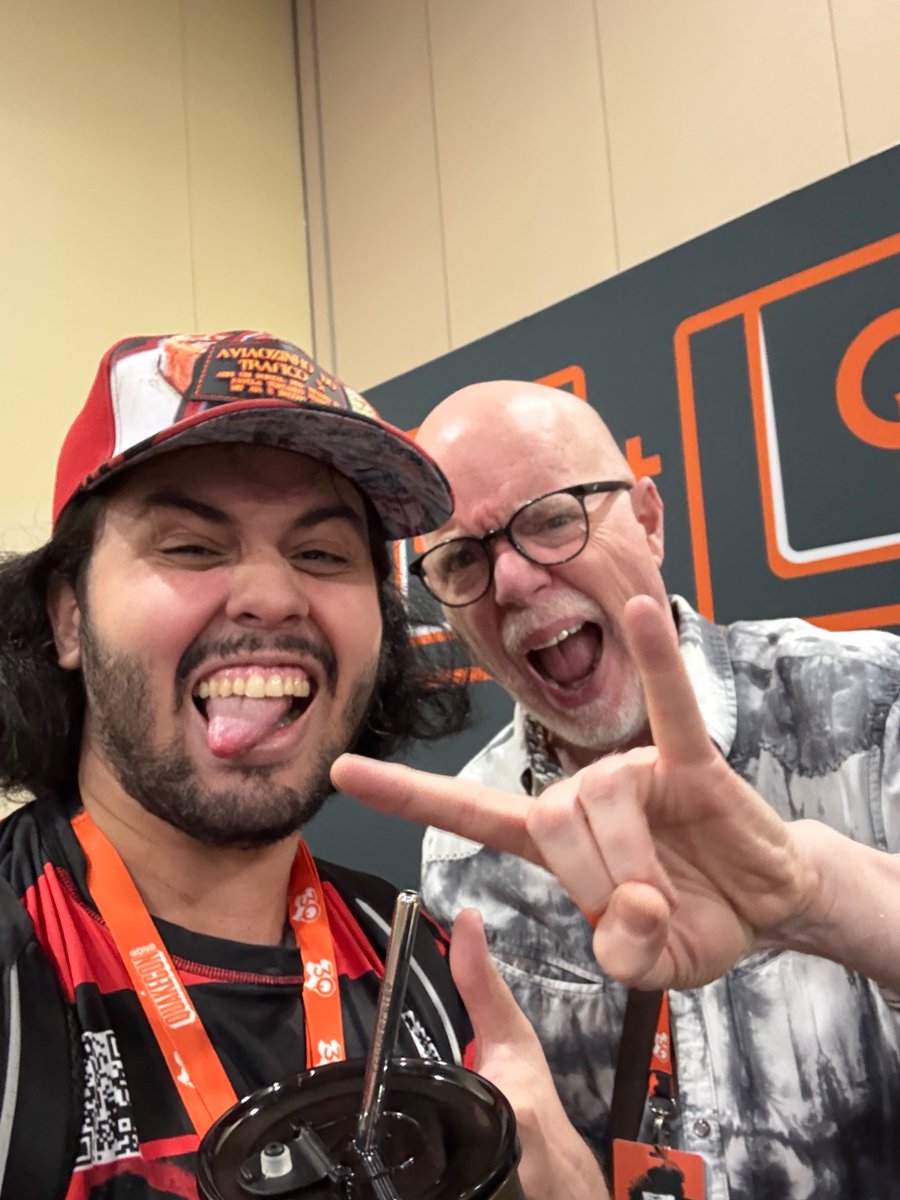 JoevenoYT's tweet photo. One of the best days of my life. I was able to talk to @romero  how making the quake maps source code available helped me understand how quake clicked ( thank u so much! Also studying ur design philosophies shaped everything I do!), also gifted him a copy of BRAZILIAN DRUG DEALER 3: I OPENED A PORTAL TO HELL IN THE FAVELA TRYING TO REVIVE MIT AIA I NEED TO CLOSE IT that I brought from Brasil to gift him :D , also talked about the cultural motives behind BRAZILIAN DRUG DEALER, of showing the amazing culture of my country Brasil to the world. 

Was also able to personally thank @ID_AA_Carmack  for making the Quake source code available and changing my life deeply with that (You and Romero wanting that for the Id games changed a lot of lifes!!). 

Was also able to talk to @ThatTomHall   how much I freaking LOVE Rise of The Triad!!! 

I’m so happy to have met my heroes!! I can’t really define how happy I am. What a amazing moment in my life.