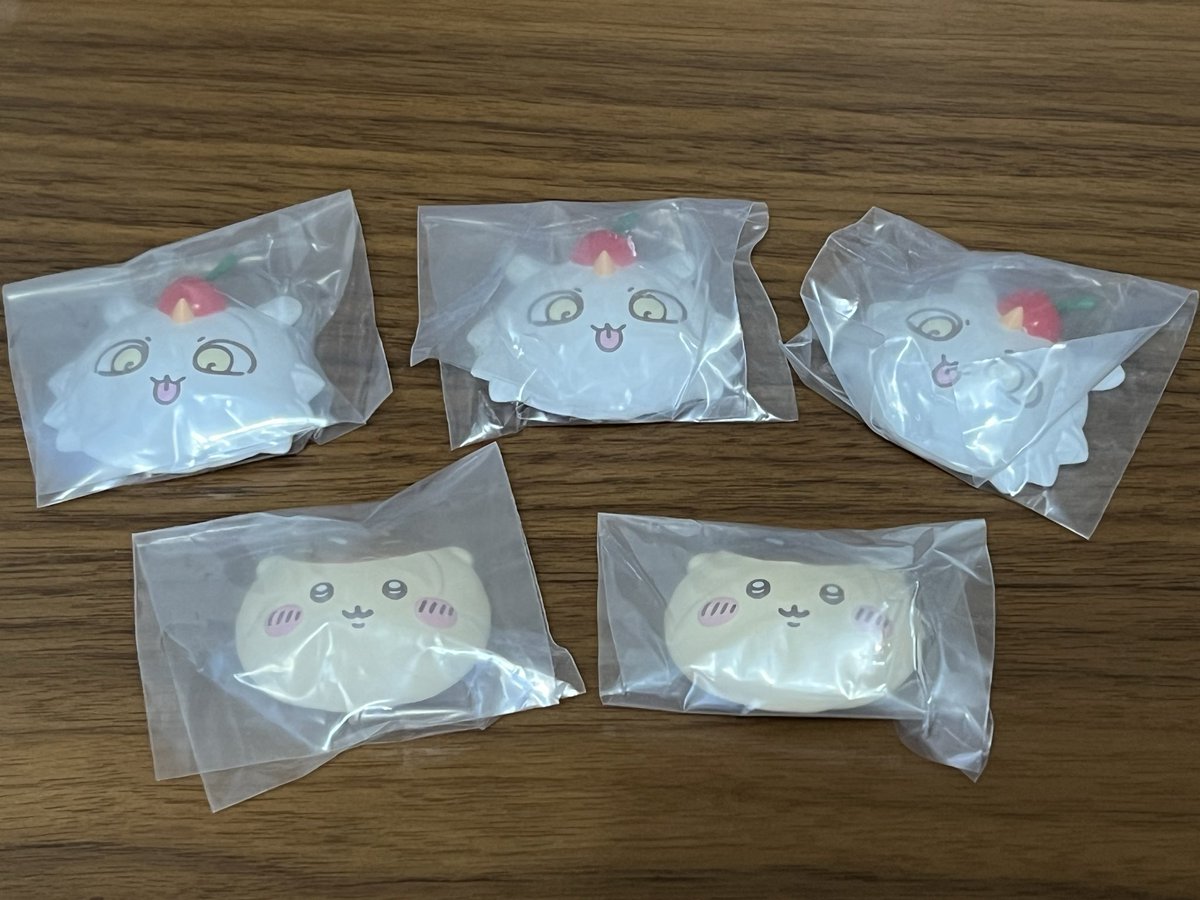 RioShop00's tweet photo. 【交換】ちいかわ ホイップマグ  ホイップマグネット

《譲》
くりまんじゅう あのこ

《求》
うさぎ ハチワレ モモンガ （上限5）
ちいかわ 古本屋 シーサー ラッコ（上限1）

《方法》
手渡都内他（新宿～御茶ノ水～秋葉原～北千住～八潮～流山～柏～守谷）

検索からもお気軽にお声掛けください！ https://t.co/WDlofM03A2