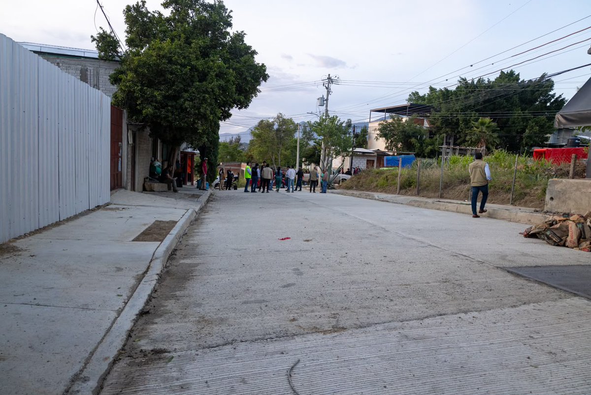 RCMultimedios's tweet photo. @raychagoya  supervisa que el Banco de Materiales se traduzca en obras comunitarias en Viguera

 https://t.co/Hb7G1CMK5q https://t.co/0O7Buu2w11