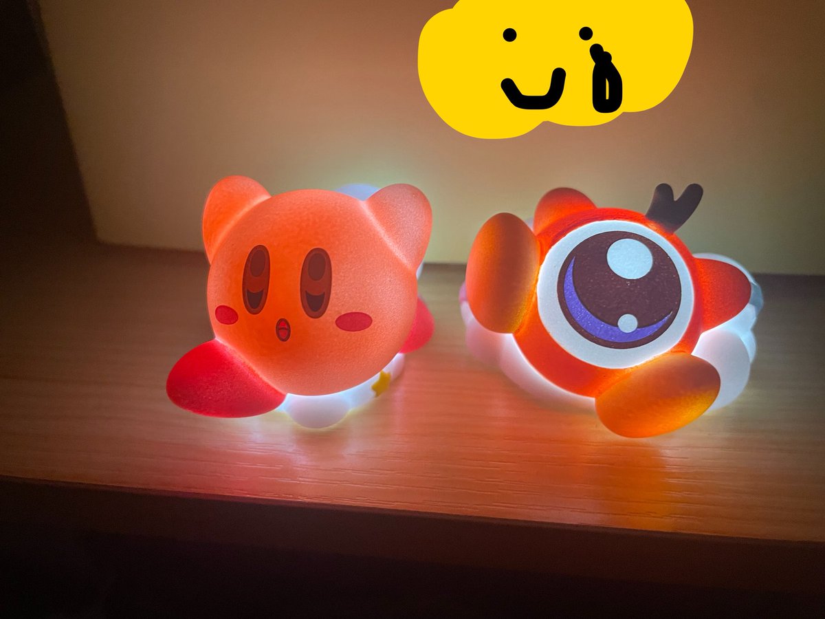 Tomatomato_Ash's tweet photo. カービィの目こわいよ(꒪⌓꒪) https://t.co/tSZt6BYx4c