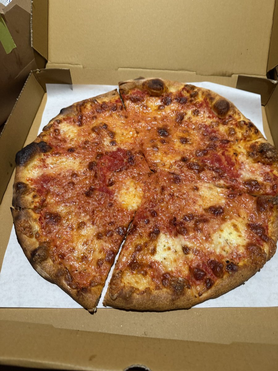 Marc_Brownstein's tweet photo. @cyrotrading Pizza is kind of my thing https://t.co/xdFXNcaEwQ