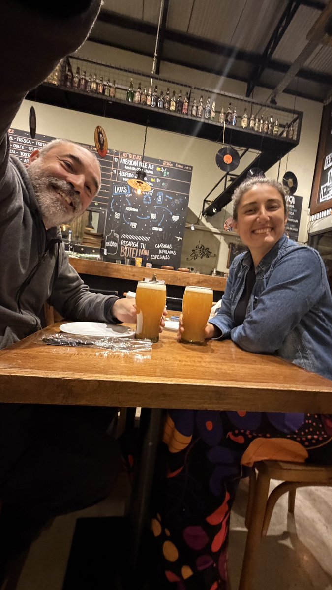 ViT4's tweet photo. #IPADAY https://t.co/JUGy6Ce8c8