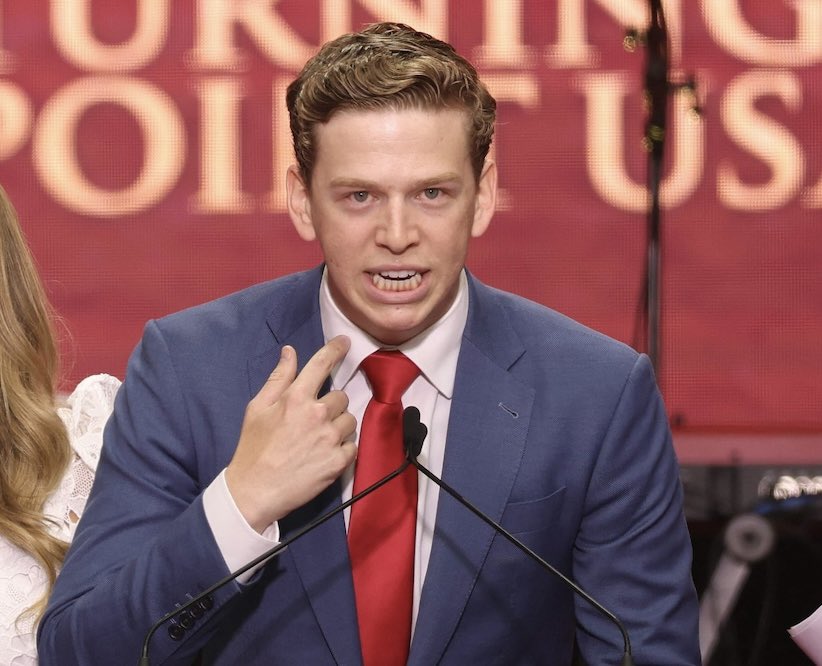 MrRelatable88's tweet photo. Has anyone asked this man why he just casually walked away from Charlie on September 10th? https://t.co/NdVb87KUH1