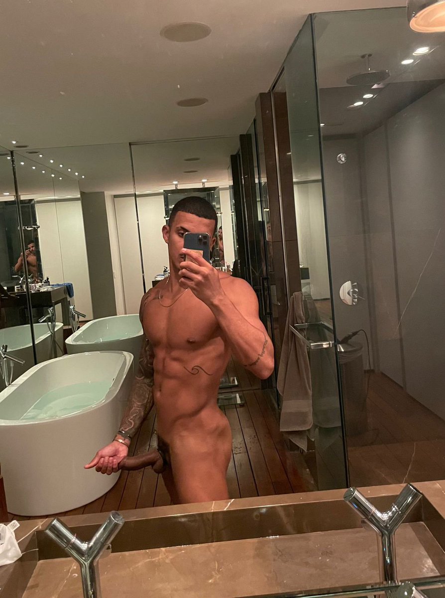 vnpoder7's tweet photo. Chudai 🔥🔥

https://t.co/FYWWDpZl9C https://t.co/8YNGHmompG