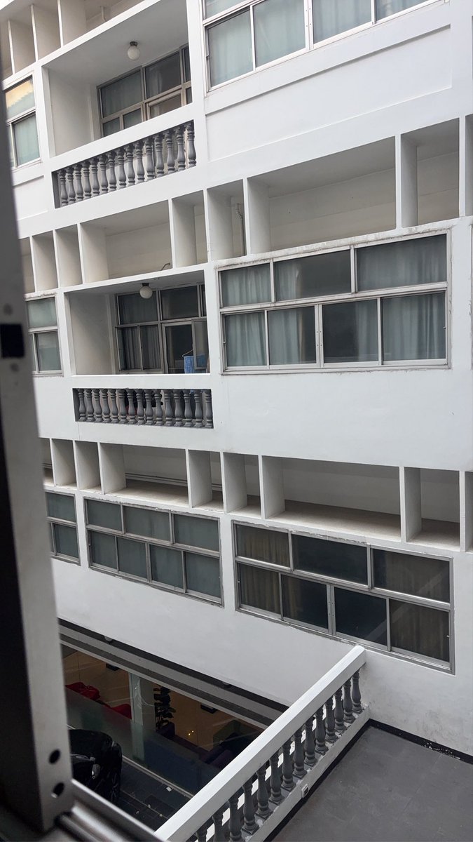 FThian37's tweet photo. 这里特别酒店🔨🔨
新住在经历一个回来好的❤️❤️

https://t.co/XzFSeSW0jV

#曼谷酒店 https://t.co/PrjDhYGoLZ