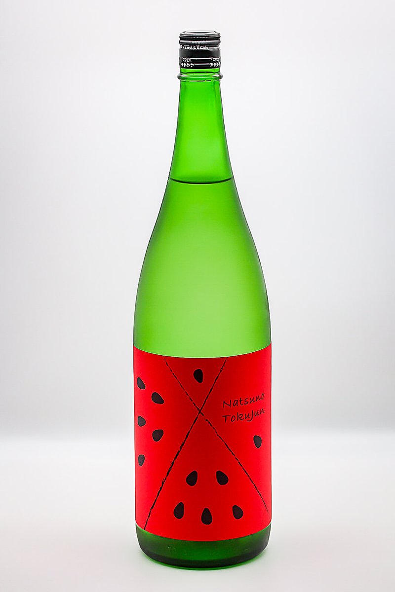 JrefSake's tweet photo. A refreshing summer Tokubetsu Junmai brewed from Hiroshima-grown Hattannishiki rice. Its light body, gentle fruitiness and crisp acidity make it an ideal companion to warm-weather cuisine. https://t.co/9bdHlW32u9 https://t.co/C5PCE7VFJ3