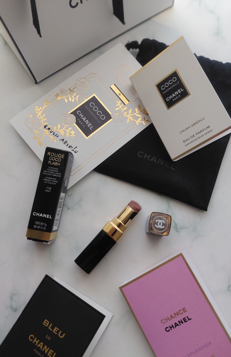 chocolat0333's tweet photo. ルージュココフラッシュ116💄

#Chanel #rougecocoflash https://t.co/WLC9Shtcih