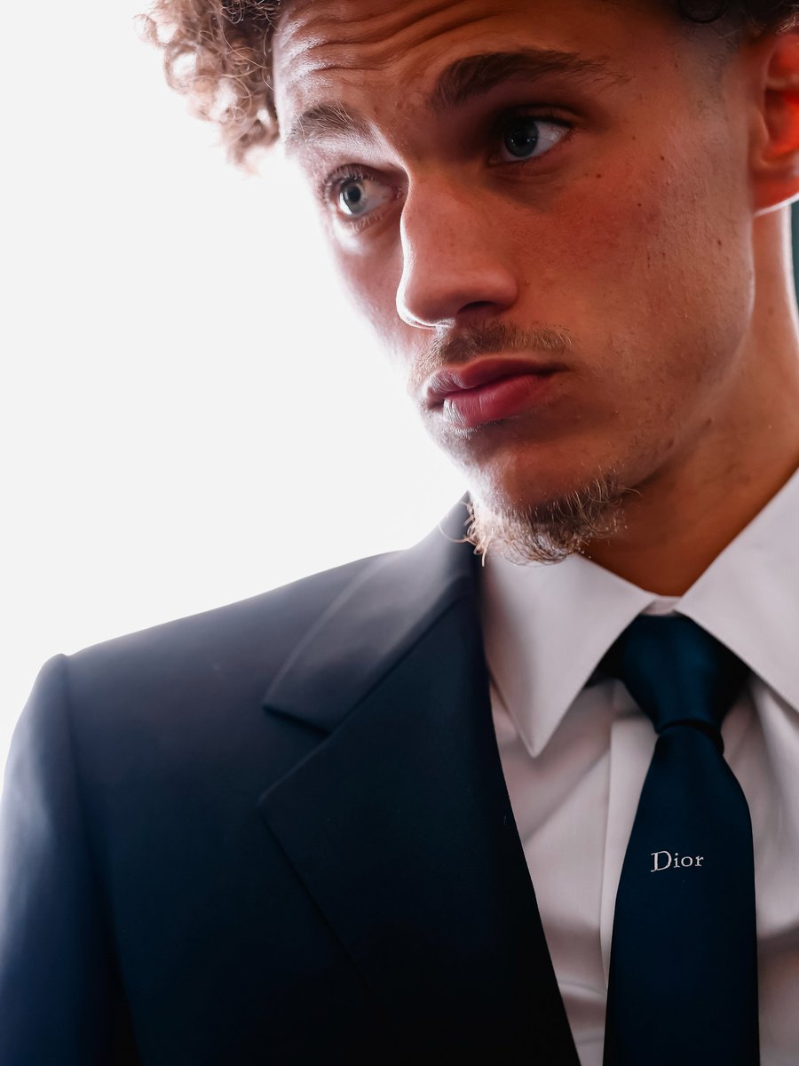 PSG_inside's tweet photo. Le début d'une nouvelle histoire. 🔛

✨ @Dior https://t.co/971tGUV98E