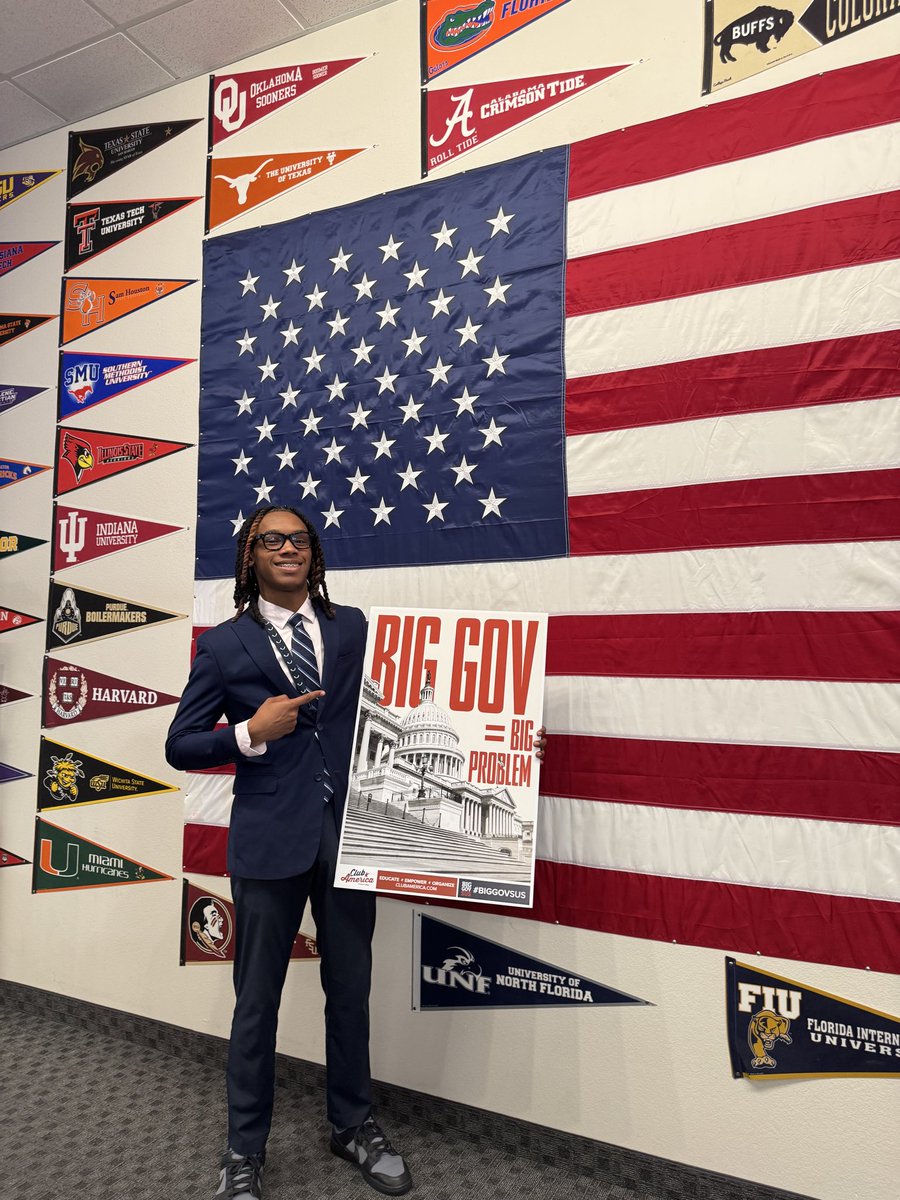 Isaiah4America's tweet photo. Big Government, sucks! 

4th Day of training with @tpusastudents @TPUSA 🇺🇸 https://t.co/Gu6YydYbEC