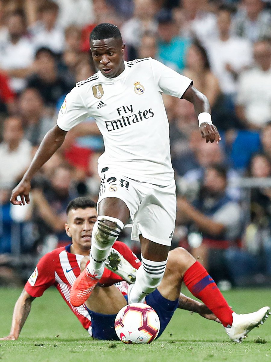 realmadrid's tweet photo. 🤍🤍🤍 https://t.co/IfBwuPl9nm