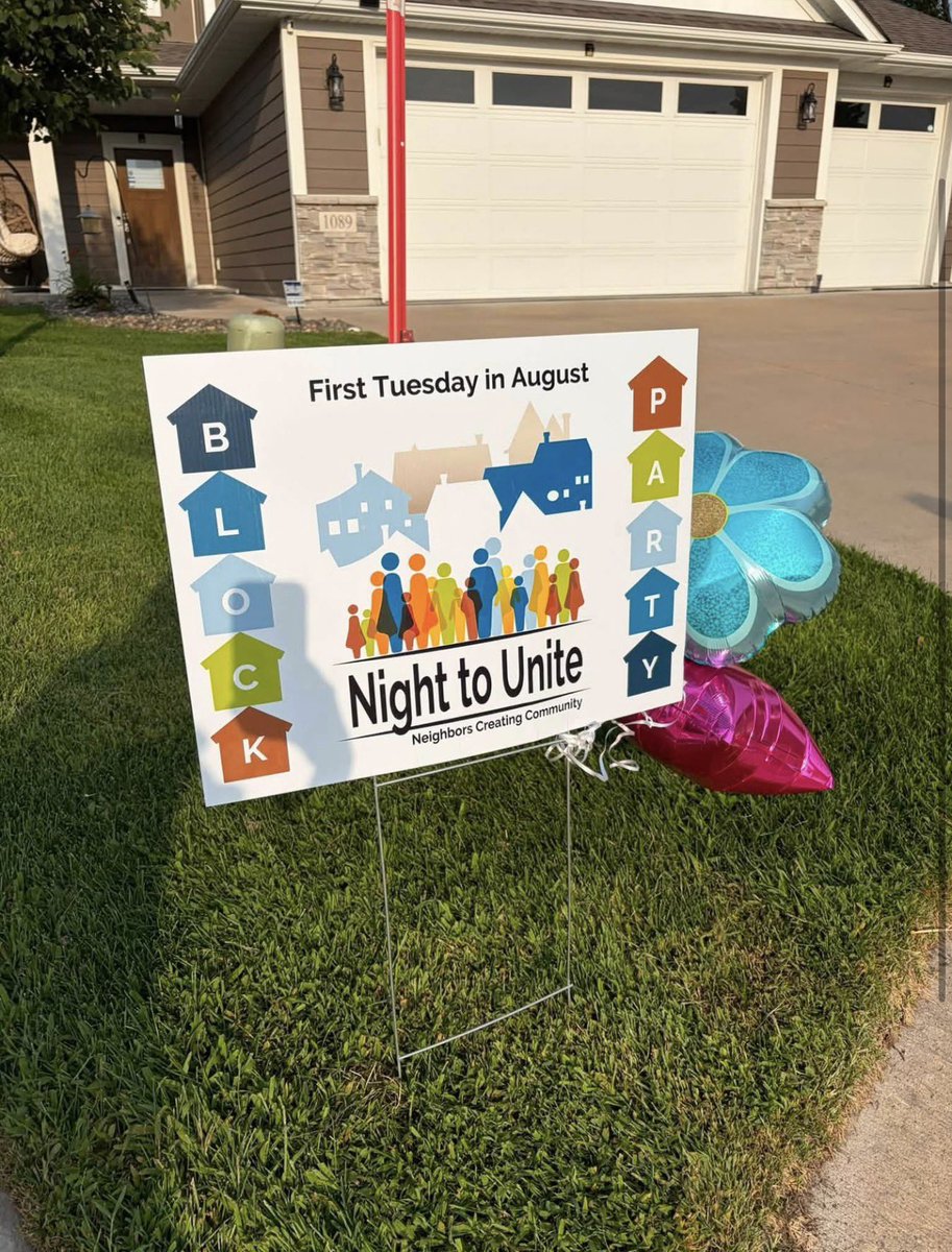 leslielarsonMN's tweet photo. Night to Unite was another great success in Blaine! It was a fun evening riding with the PD, visiting neighborhood gatherings, and hearing what’s on residents' minds.
Thanks to everyone who welcomed us, shared your stories, and shared your cheesecake and cookies! https://t.co/NwSMYAEhrz