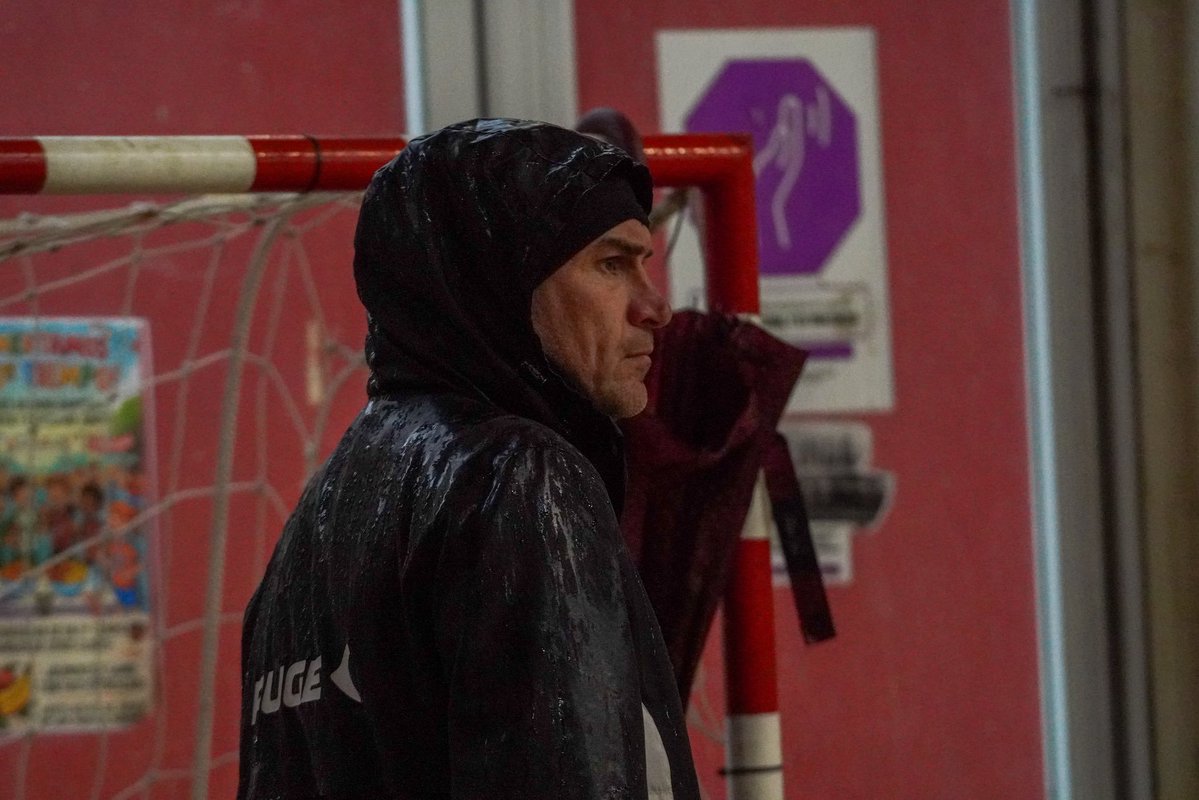 TiempoDeportiv8's tweet photo. Tras la derrota de ayer de #EDLP esta mañana volvió al trabajo se entrenó en e lCountry de City Bell ya pensando en el próximo compromiso ďel sábado ante el #Malevo en el Guillermo Laza.
#ElPincha #Pincharrata https://t.co/OxtQ2pChsb