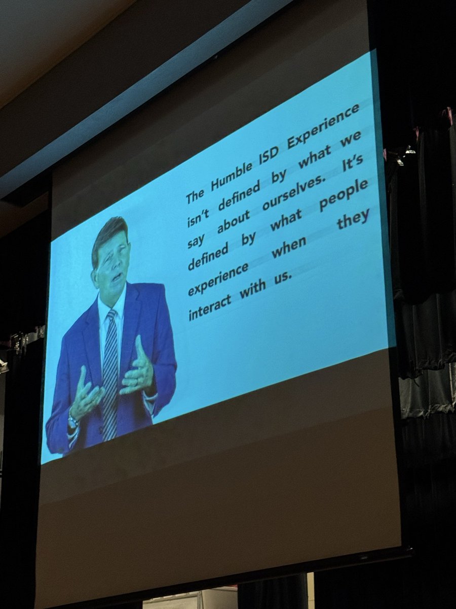 MrsWesleyHMS's tweet photo. Grateful for Coach T and Coach McCoy for loving what they teach and for loving me since 2000! ๐พ๐ ๐คธ๐พโโ๏ธ From proud student to proud colleague! @HumbleISD_HMS @HumbleISD #HumbleISDConvocation https://t.co/ARcnGSMPRV
