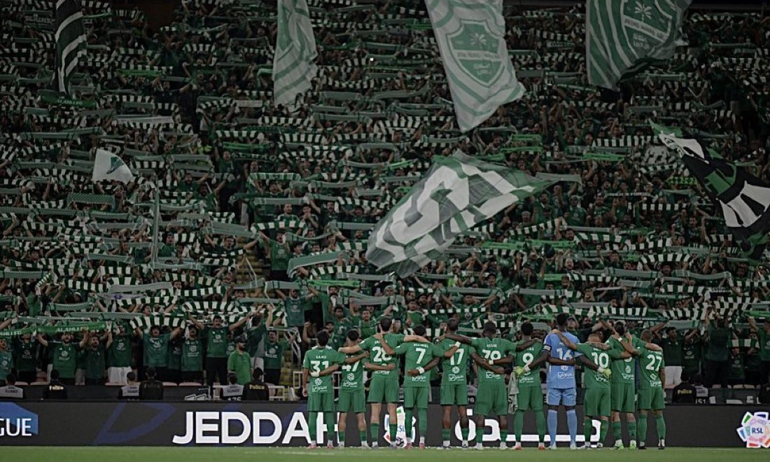 oksj0's tweet photo. سر بدرب احلامك و قل للحزن مانت بخليلي 
انت لا وقفت ماعذرب وقوفك كل طيب 
والله ان الضيق يوم اذكرك مايخلي سبيلي 
انتصر لي منه واصنع هيبتك ليش متهيب ؟ https://t.co/FEBrhhxmei