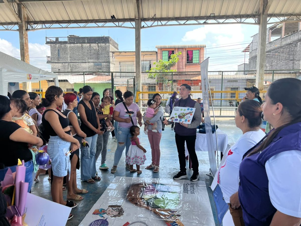 DPS_LosRios's tweet photo. #Urdaneta | La Oficina Técnica 12D02 de @Salud_Ec realizó una feria educativa para promover, proteger y apoyar la #LactanciaMaterna, fortaleciendo conocimientos sobre sus beneficios y fomentando un inicio de vida saludable para los recién nacidos. 🤱 #LosRíos https://t.co/BLtLyKCYts